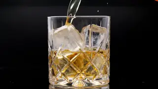 MiniMax H3 on the liquid pour: did not deliver